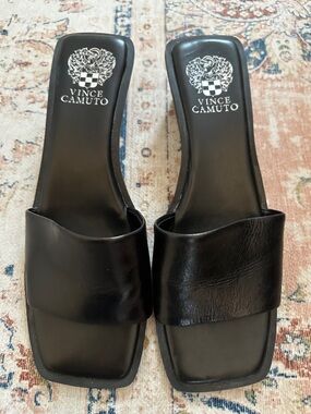 Vince Camuto Black Leather Square-Toe sandal slide lucite heel
